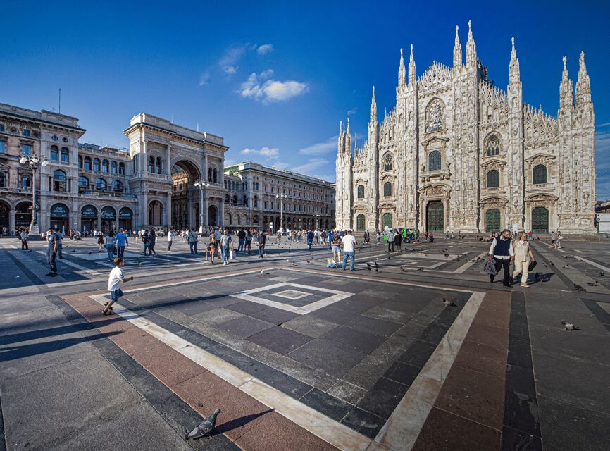 Milan: Private Walking Tour with Last Supper and Duomo Entry - Entering the Convent and Facing The Last Supper