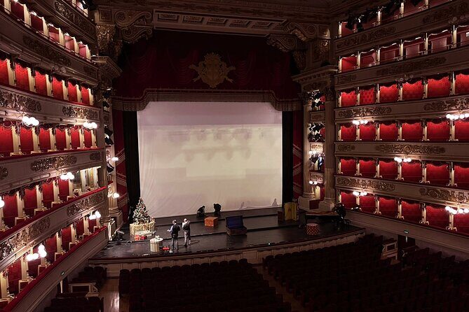 Milan Scala Theatre and Duomo Cathedral Tour - Teatro alla Scala: Opera House Highlights With Real Commentary