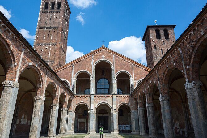 Milan Scavenger Hunt and Best Landmarks Self Guided Tour - Basilica Di Sant’Eustorgio and Naviglio Grande: Where the Pace Feels Like Milan