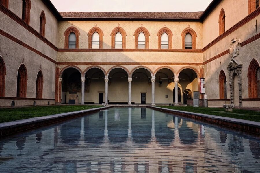 Milan: Sforza Castle and Michelangelo's Pietà Rondanini Tour - Who should book this tour?