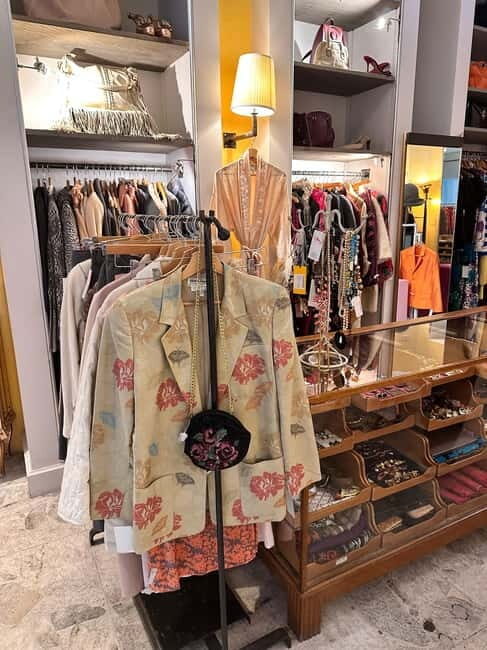 Milan: The Ultimate Vintage Shopping Guide - What You Really Get for $8: Stores, Hours, and Local Tips