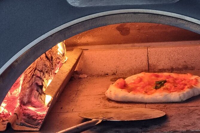 Neapolitan DOC Pizza Class And Cooking in a Wood Oven at a Local's house - Where You Meet in Como and How the 5:00 PM Plan Works