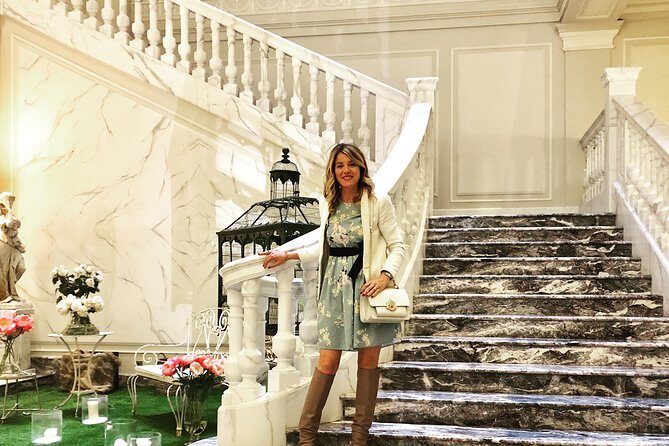 Personal Shopper in Milan - shopping tour in Milan - Luxury brands can feel intimidating, so get a translator for confidence