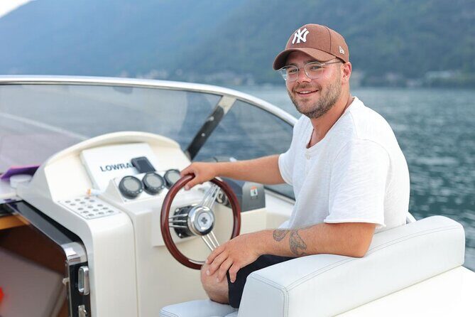 Private Open Bar Tour with Luxury Boat on Lake Como 2H 4H - Villa Pliniana: the swim stop with dramatic setting