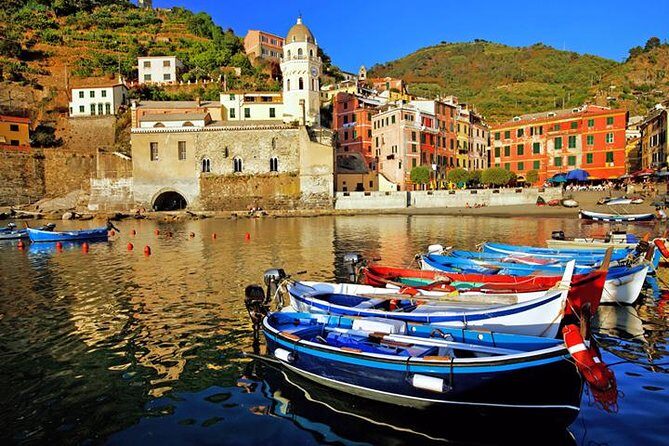 Private Tour of the Cinque Terre from Milan - Luxury pickup and a licensed guide: the smooth start in Milan