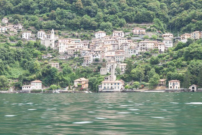 Private trip to Como half day - Brunate When the Funicular Line Gets Long: Luigi’s Time-Saving Move