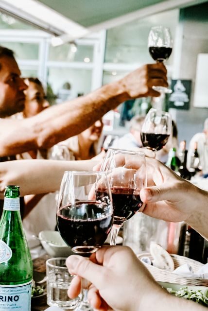"Sip, Chat, Connect" - Picking your time in Milan (and why it matters)