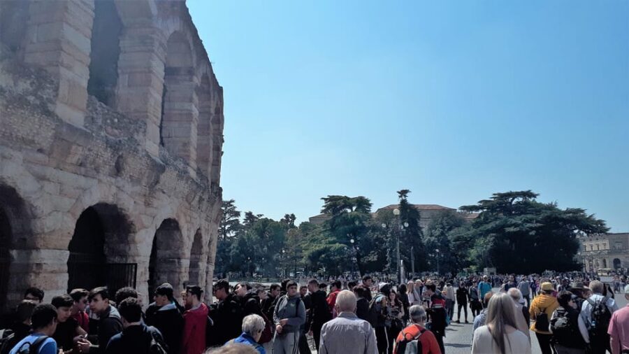 Visit of Verona and Lake Garda. Full day tour from Milan - Should you book this Verona and Lake Garda day trip?