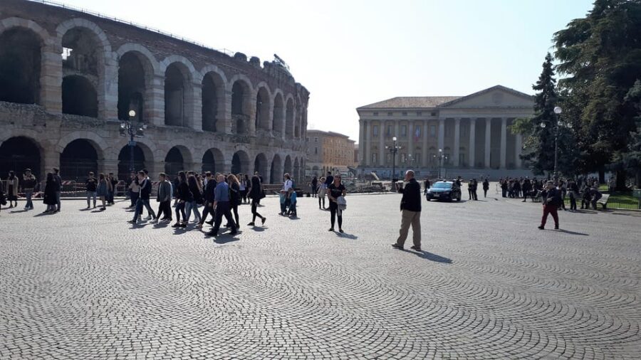 Visit of Verona and Lake Garda. Full day tour from Milan - FAQ